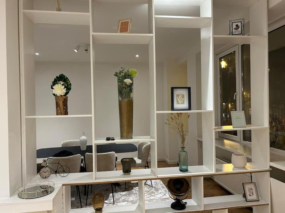 Bruxelles Centre - Ixelles - Avenue Louise - Chic Appart Eksteriør billede